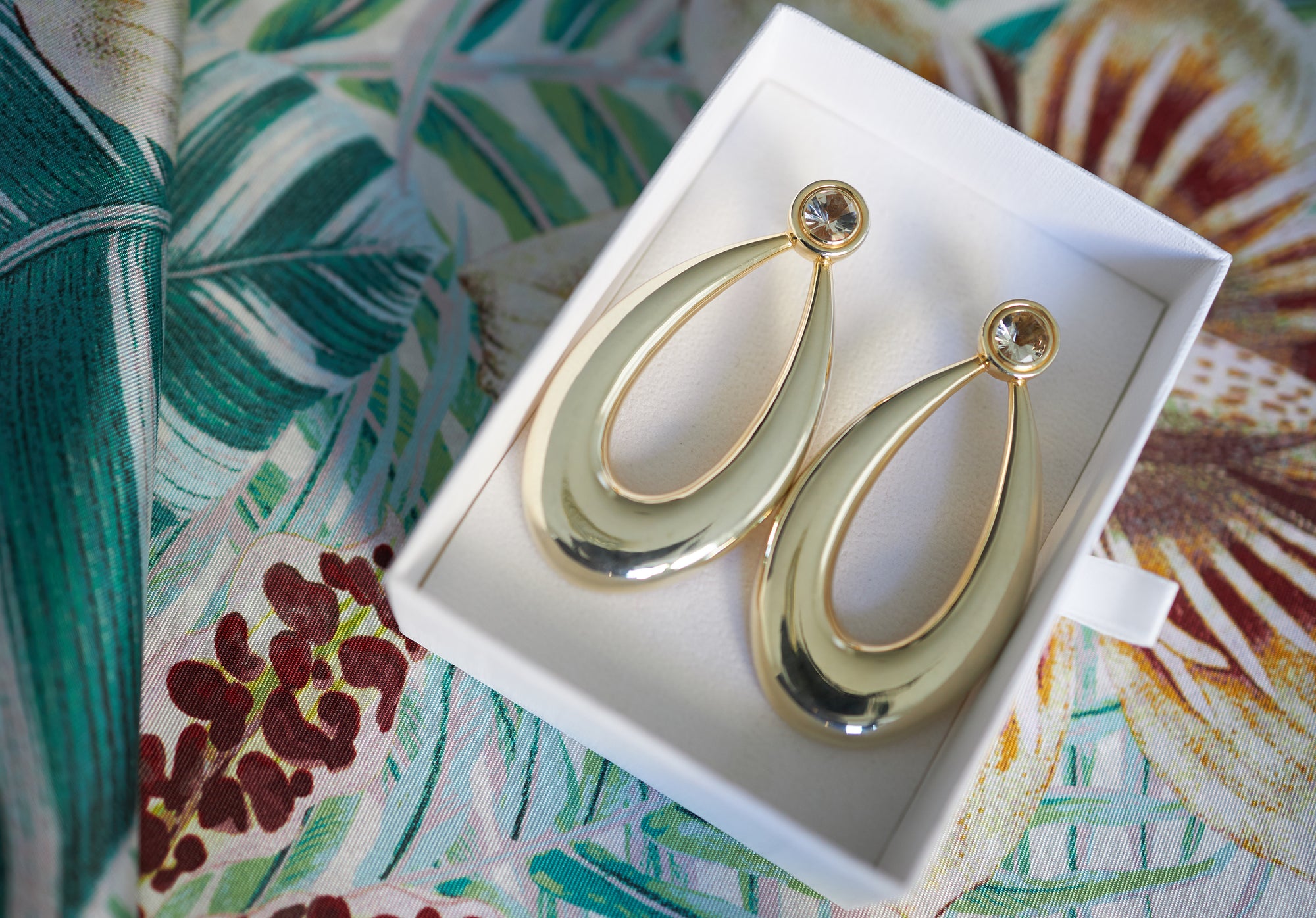 YALA SUNSTONE EARRING