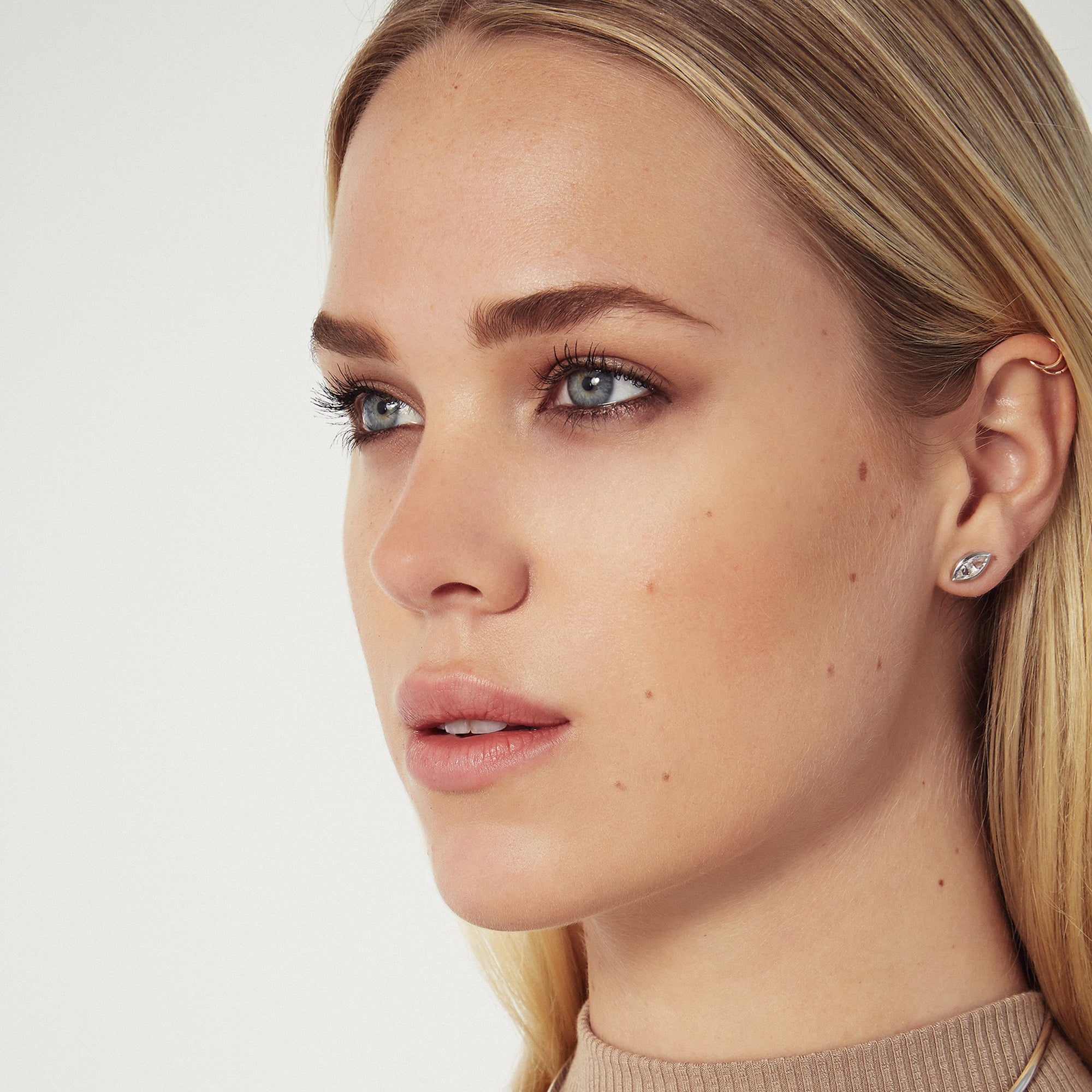 MARQUISE STERLING SILVER STUD EARRINGS