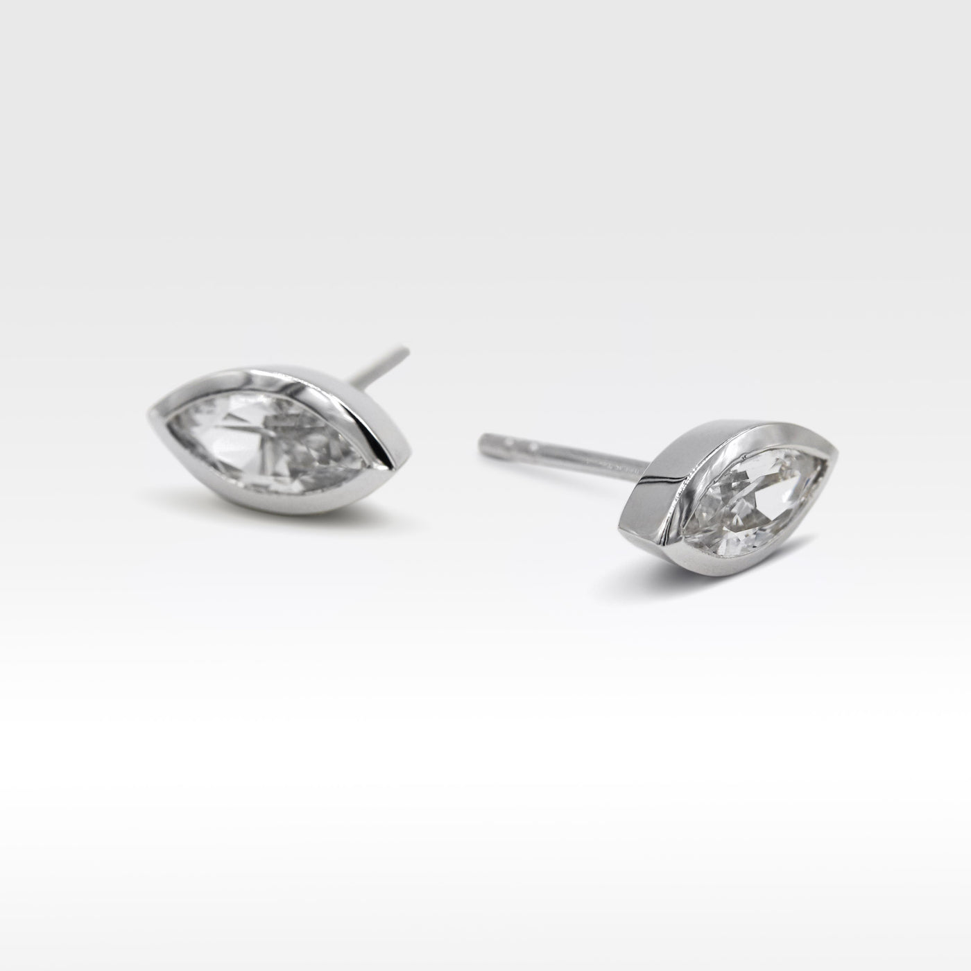 MARQUISE STERLING SILVER STUD EARRINGS