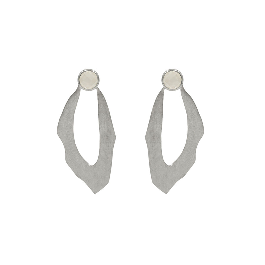 WADI EARRING IN STERLING SILVER WITH MOONSTONE